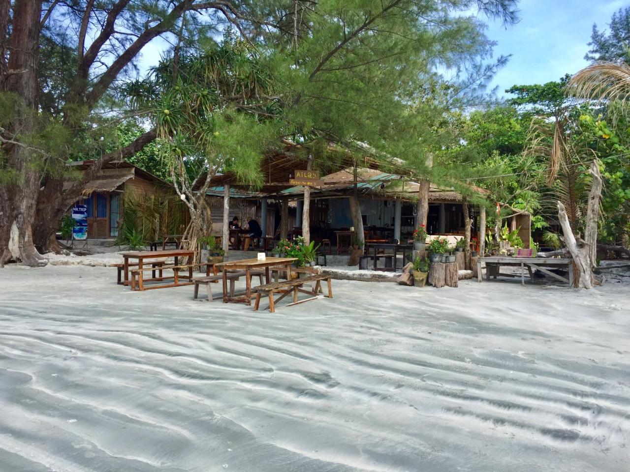 Hotel Ailay Koh Phayam Exterior foto
