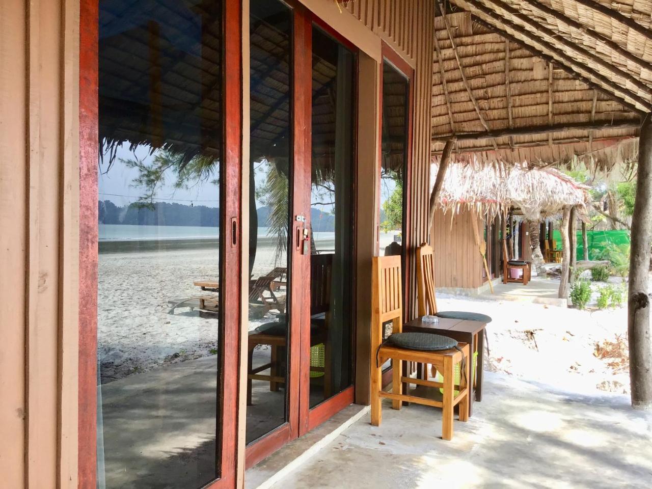 Hotel Ailay Koh Phayam Exterior foto