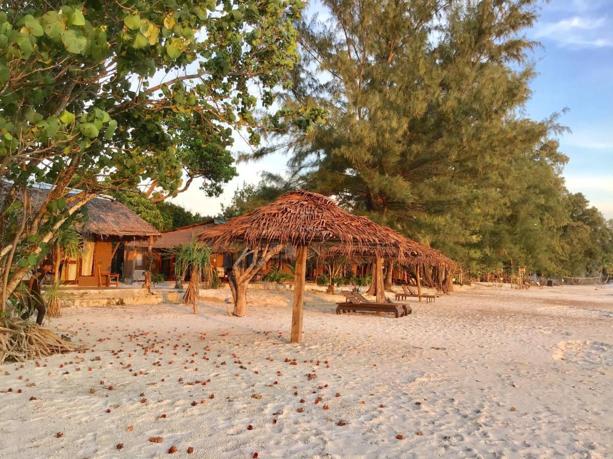 Hotel Ailay Koh Phayam Exterior foto